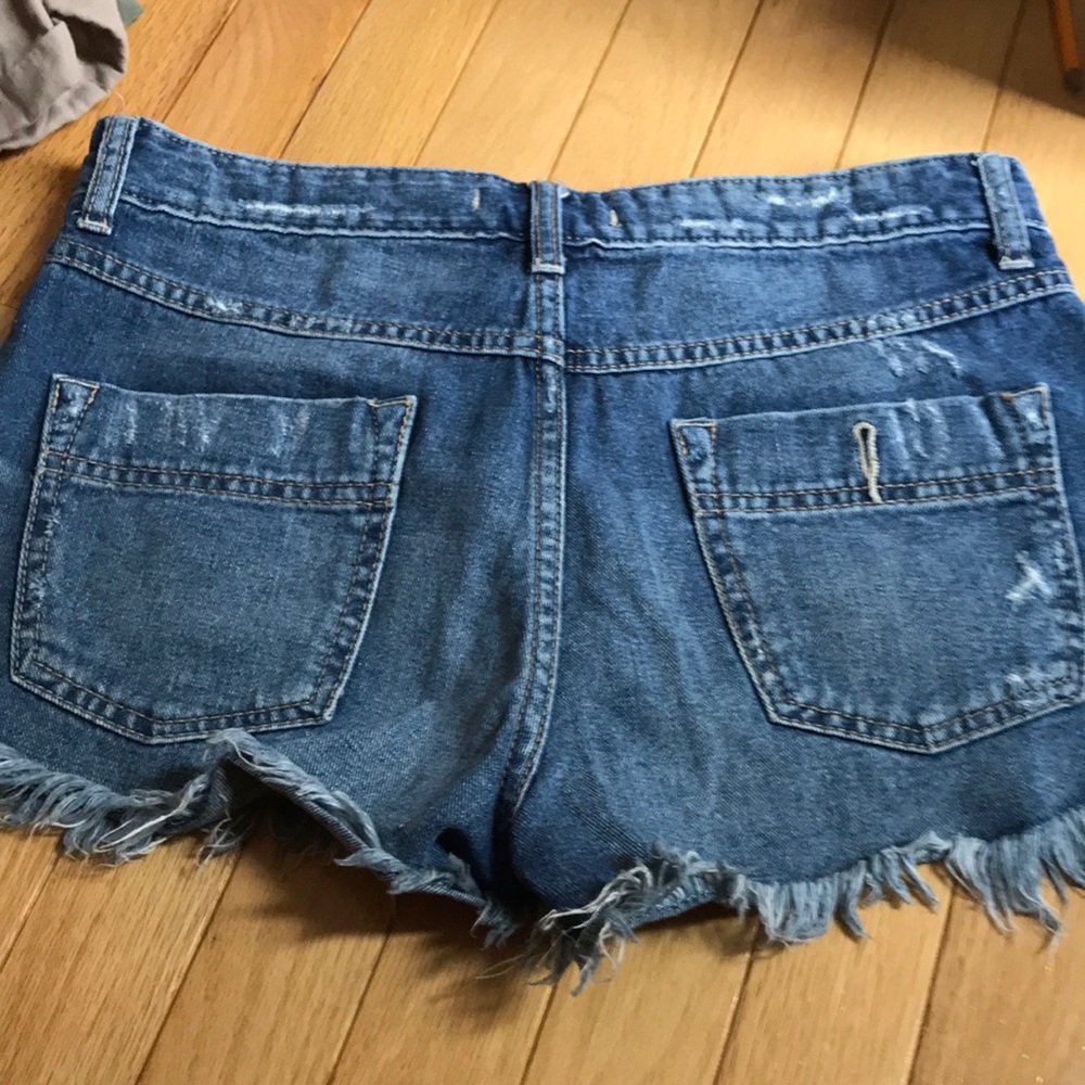 Free people Jean shorts size 27 - Picture 3 of 5